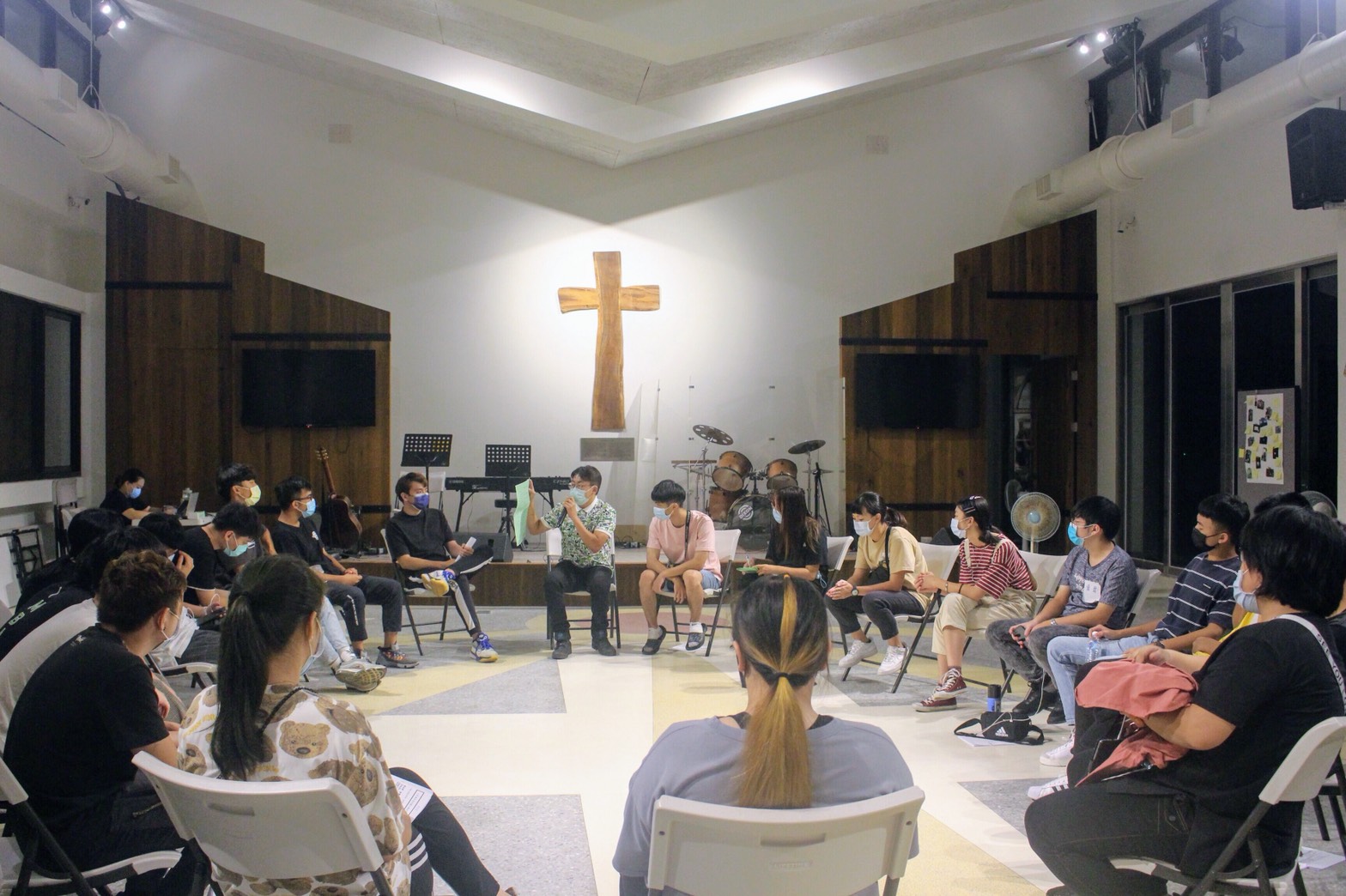 「約翰人咖啡館」活動，邀請劉峻凱學長帶領幹部進行演練及分享。(圖j/聖約翰科技大學提供)